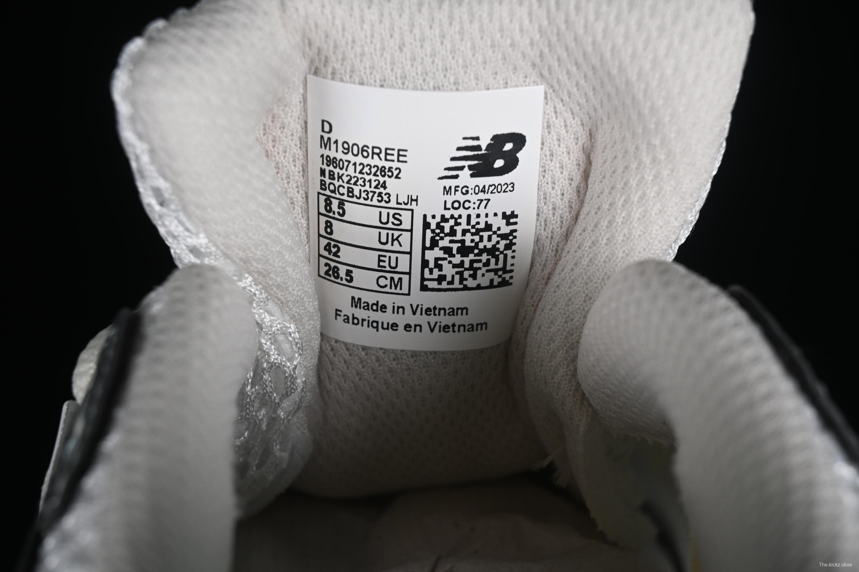 New Balance 1906 Series Retro Dad Style Casual Running Shoes - W1906REE