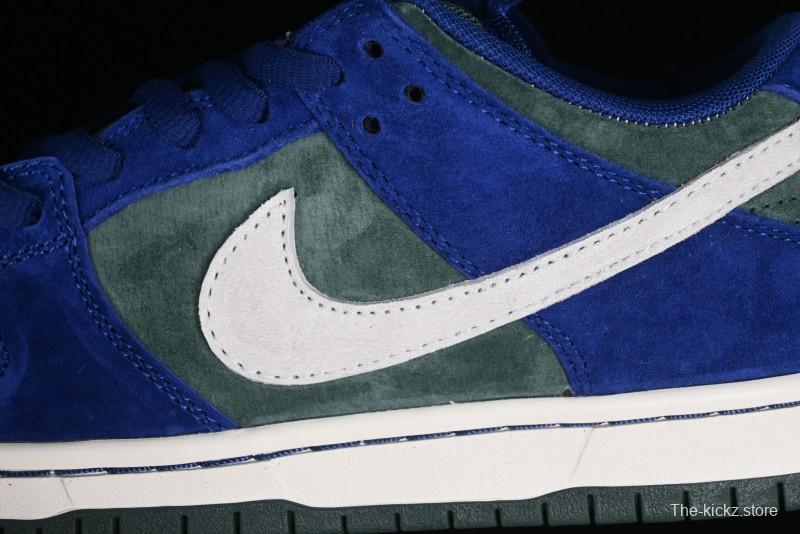 Nike SB Dunk Low Skateboarding Shoes - HF3704-400