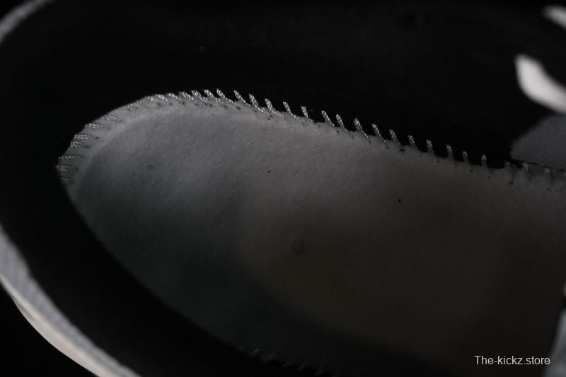 Nike P-6000 Retro Casual Sneakers with Lightweight Design - HJ3488-001