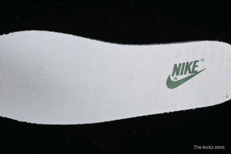 Stussy x Nike SB Dunk Low Anniversary Premium Custom Sneakers - DQ1098-340