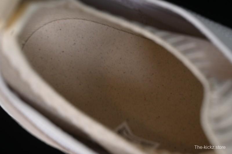 Onitsuka Tiger Sclaw Low-Top Lifestyle Casual Shoes with Comfortable Slip-Resistant Durable Design - 1183B969-101