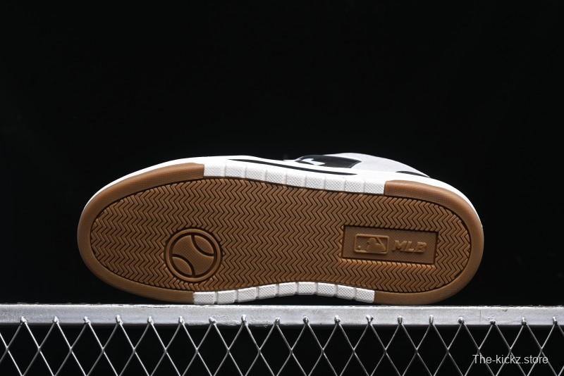 New York Yankees Chunky Liner Mid Denim Monogram Sandals with Velcro Closure - 3ASXCHL4N50GRS