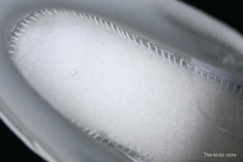 Nike Reigning Champ SB Dunk Low Casual Skate Shoes with 3M Reflective Details - RC3085-892