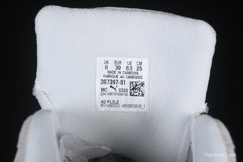 Puma Speedcat Lifestyle Low-Top Sneakers for Racing Enthusiasts - 397397-01