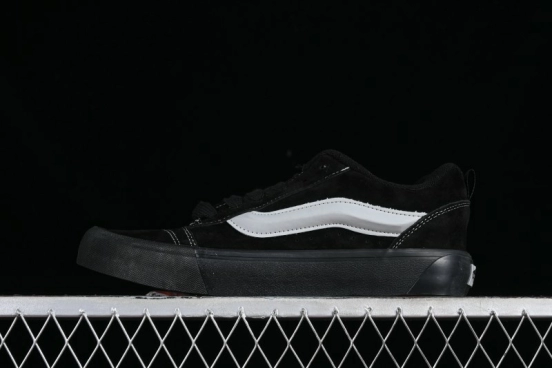 Vans Classics Knu Skool Black武士 Sneakers - VN0AUAK373