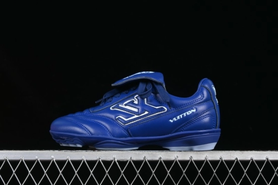 Louis Vuitton Footprint Soccer Low-Top Lifestyle Sneakers Blue - AJF6