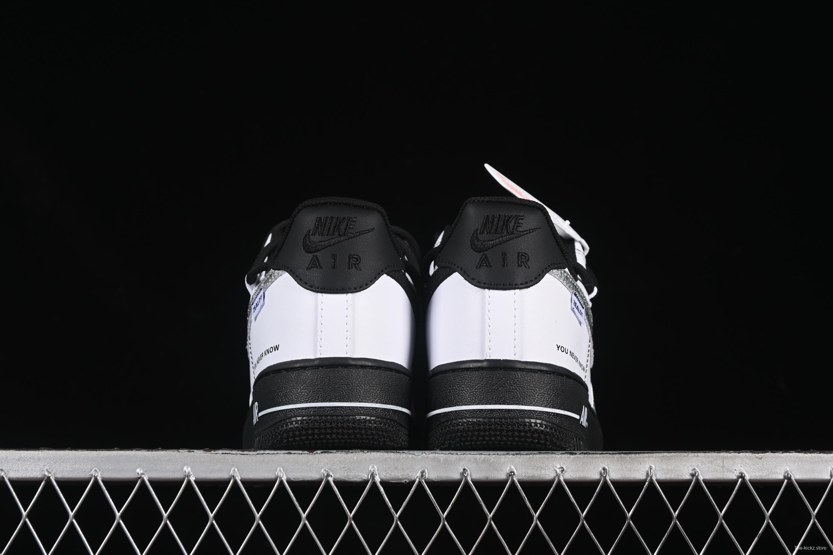 Nike Air Force 1'07 Low Casual Sneakers with Full-Length Air Cushion - ZH0316-066