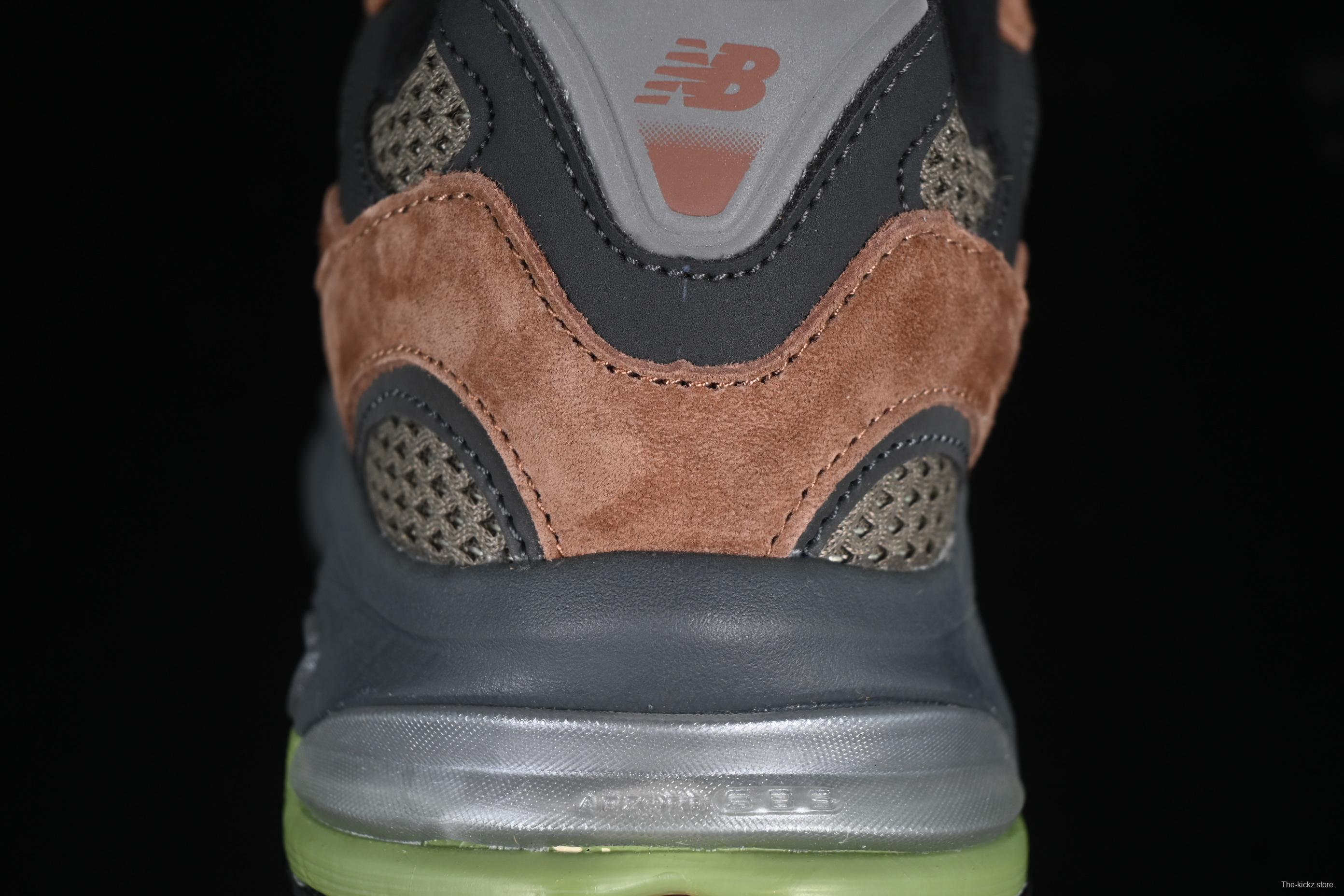 New Balance 2010 Series Retro Casual Running Shoes - M2010BRN