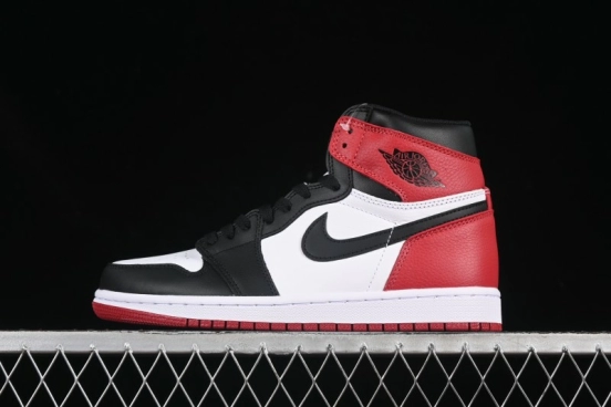 Nike Air Jordan 1 High Retro OG Basketball Shoes with Black Toe Design - 555088-125
