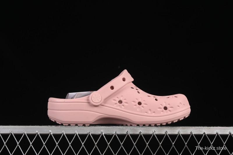 Crocs Classic Clog Two-Way Beach Sandals with Ventilation Holes - B.D4