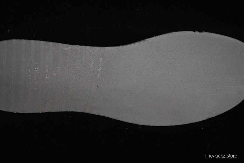 Nike V5 RNR Millennium Classic Retro Running Shoes with Foam Midsole - HQ7901-102