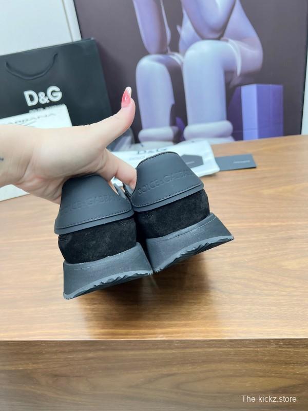 2025 Unisex Dolce & Gabbana Black Mesh Suede PU Sole Sneakers LY00300