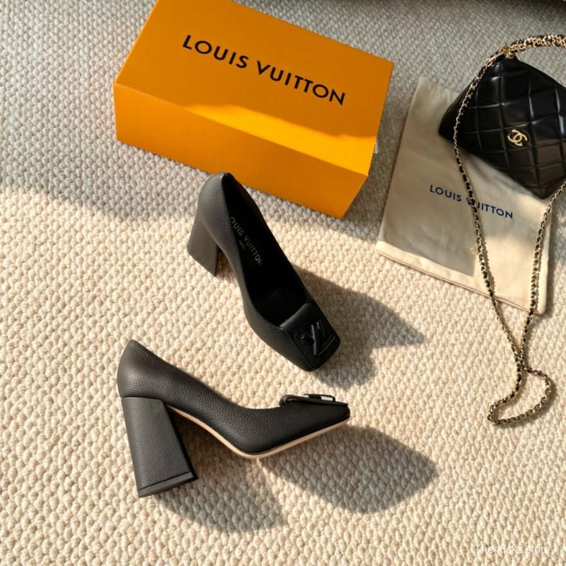 2024 Women Louis Vuitton Black Leather Block Heel Pumps