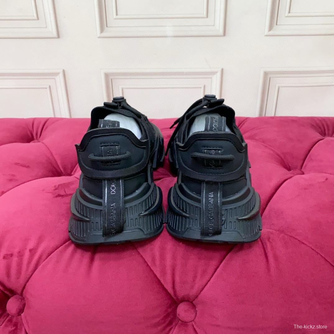 2024 Unisex Dolce & Gabbana Black Knit Leather Sneakers