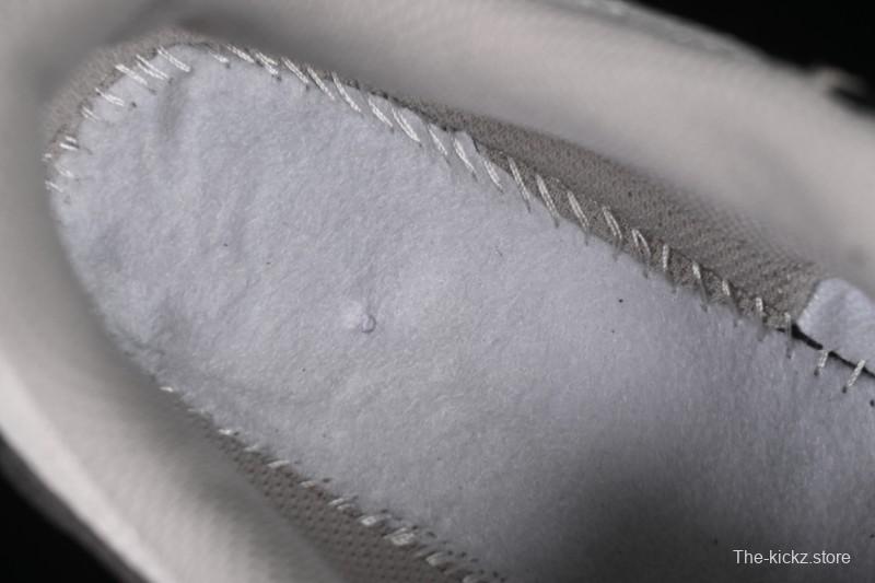 Nike Air Max 90 Retro Running Shoes with Visible Air Cushion - DM0029-011