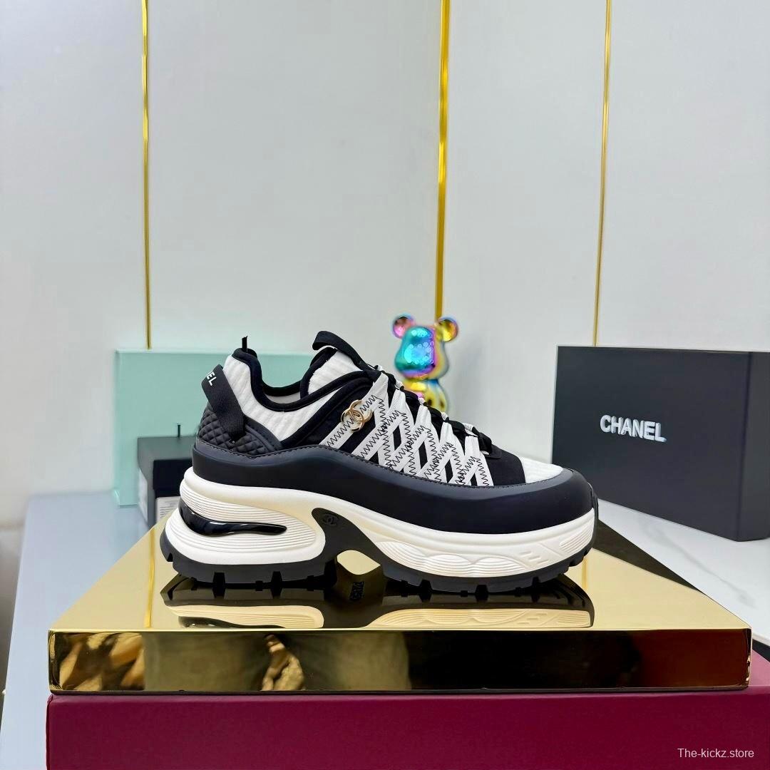 Chanel 2025/SS Panda Loafers Casual Sneakers - LY00360