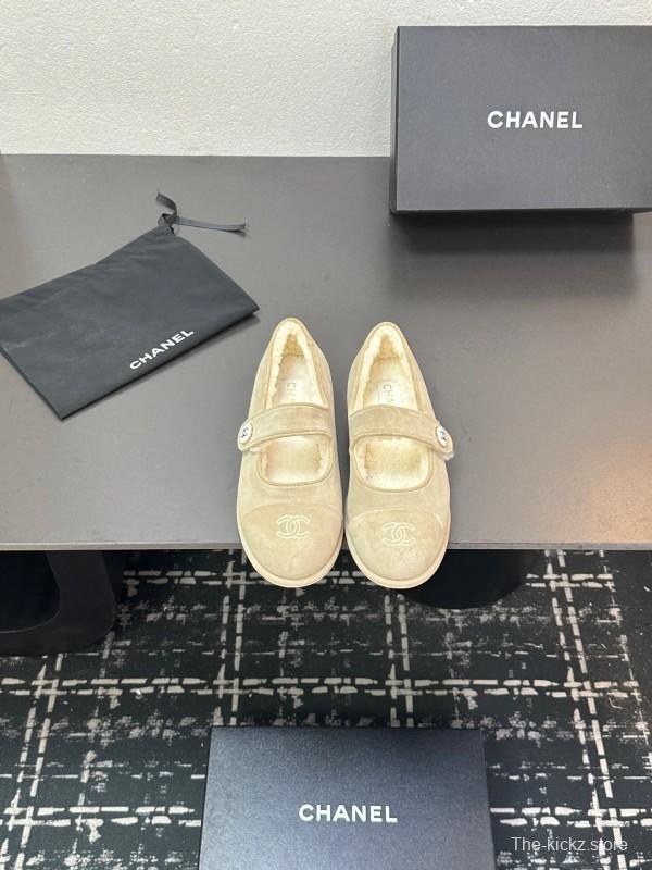 Chanel 2025 SS French Mary Jane Flat Shoes with Fur Trim - KFY00300
