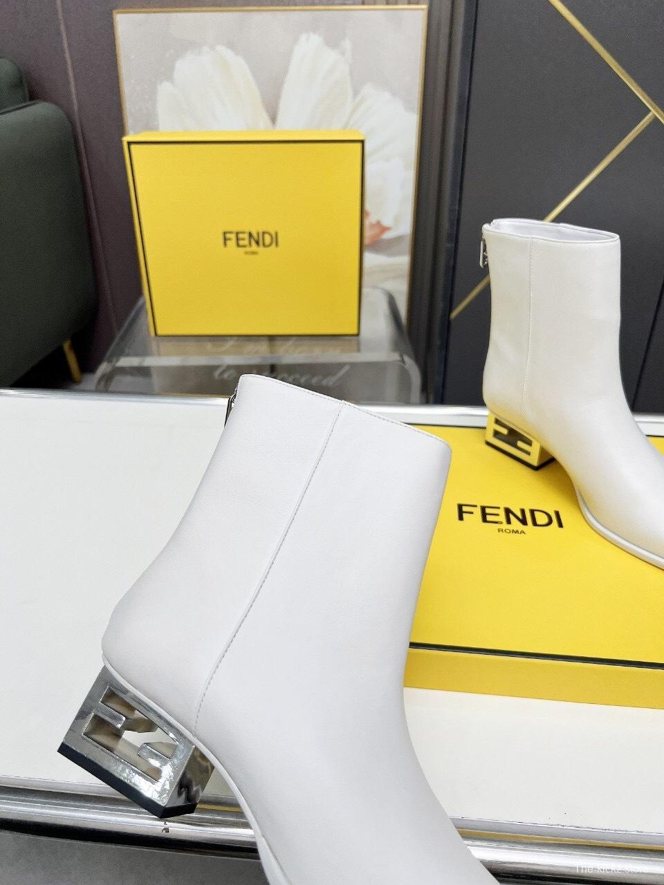 Fendi 2025 SS Ankle Boots - LY00370