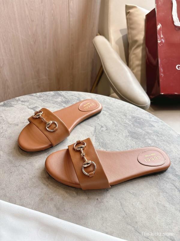 Gucci 8023-3 Leather Sandals with Light Gold Horsebit Detail