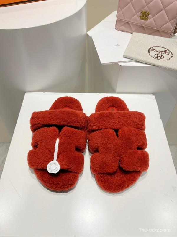 H Love Erjiu Full Wool Slippers with Wavy Fur Design - LY00270