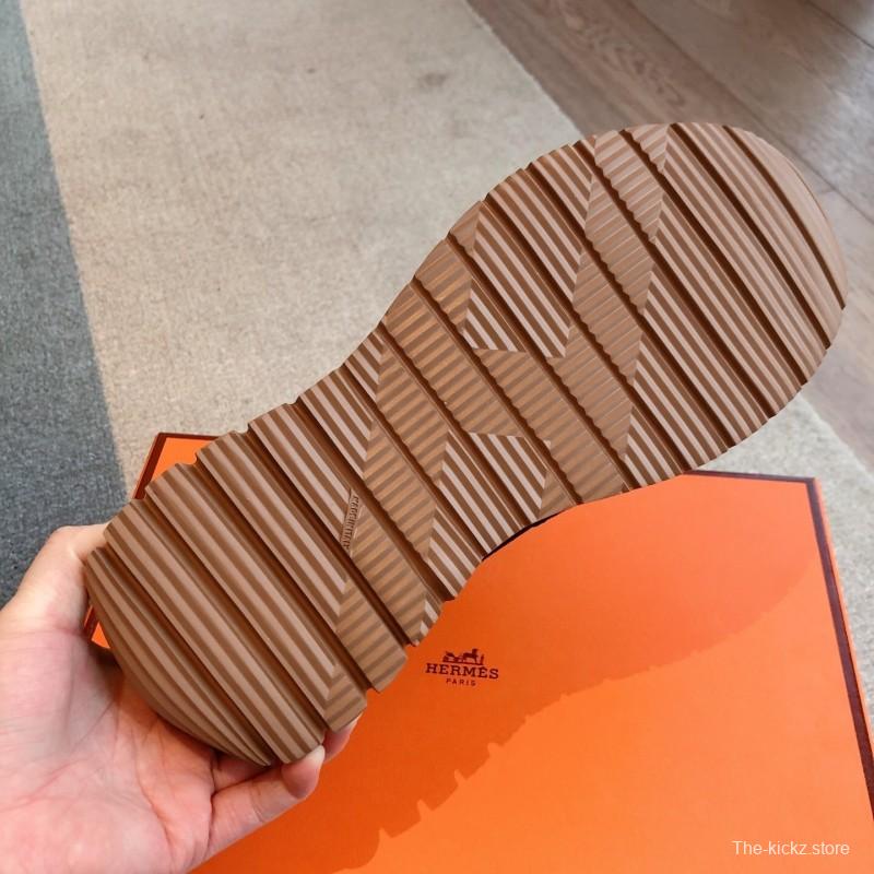 H Boot-Type Chelsea Boots with British Color Blocking Design - AS00380